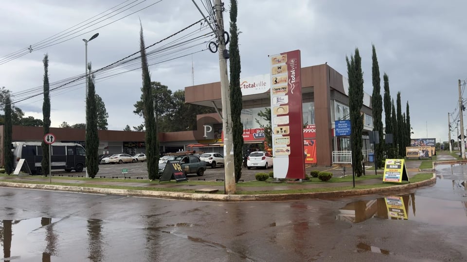 Avenida Monumental Total Ville Mall
